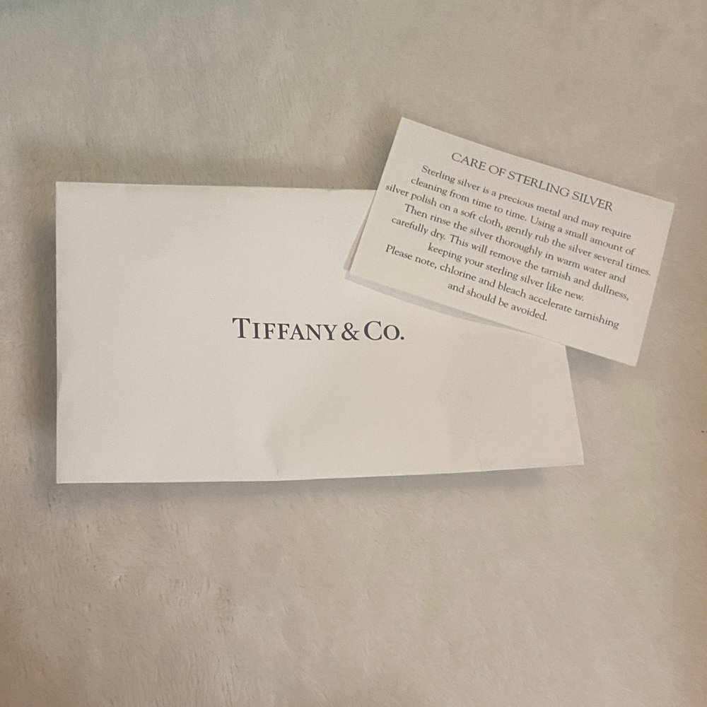 Tiffany & Co. Sterling Silver Return To Tiffany Oval Tag Charm Bracelet - Picture 6 of 6